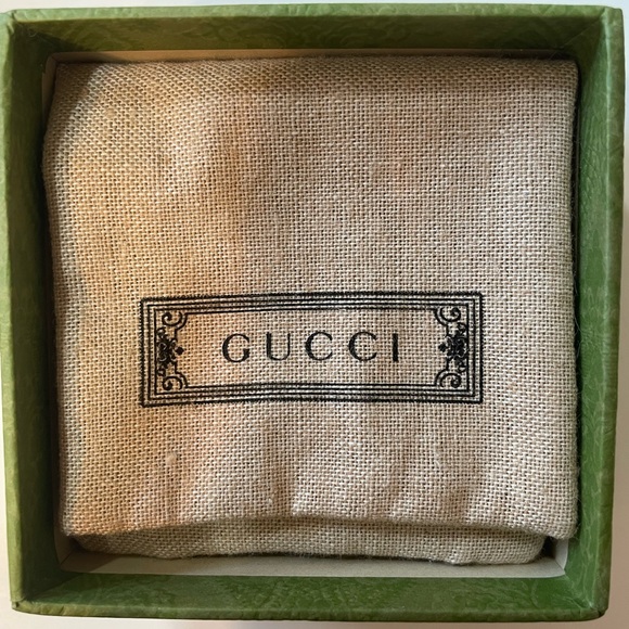 Gucci size 7, all original wrapping - Picture 3 of 5
